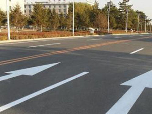 路虎交通 圖 高速公路劃線工程公司 廣州熱熔反光標(biāo)線涂料